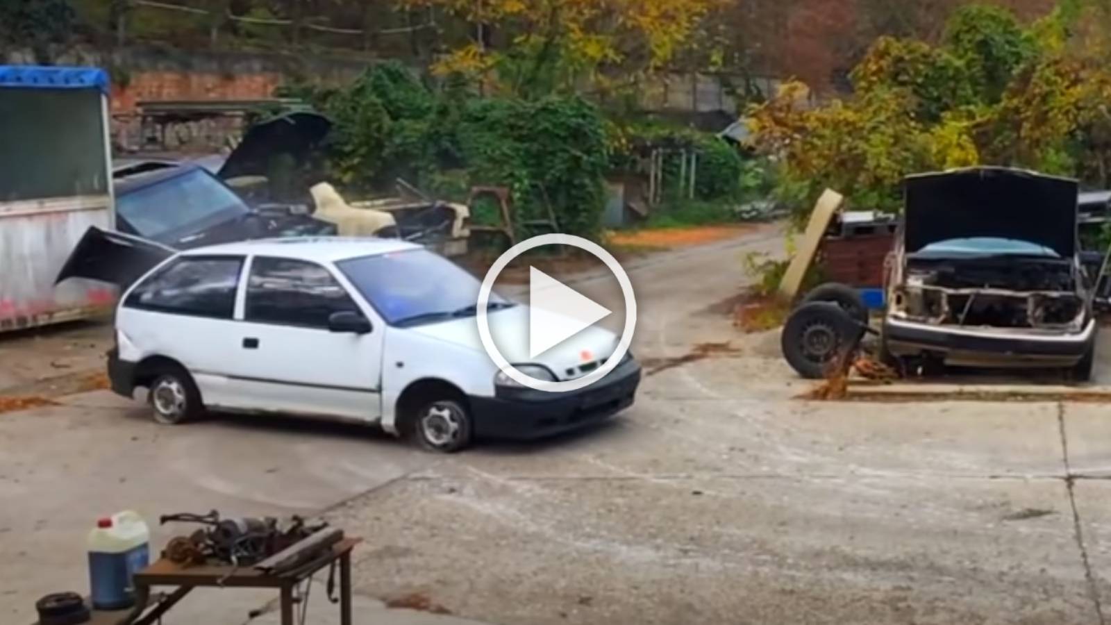 Suzuki driftαρει μόνο με τις ζάντες [video]